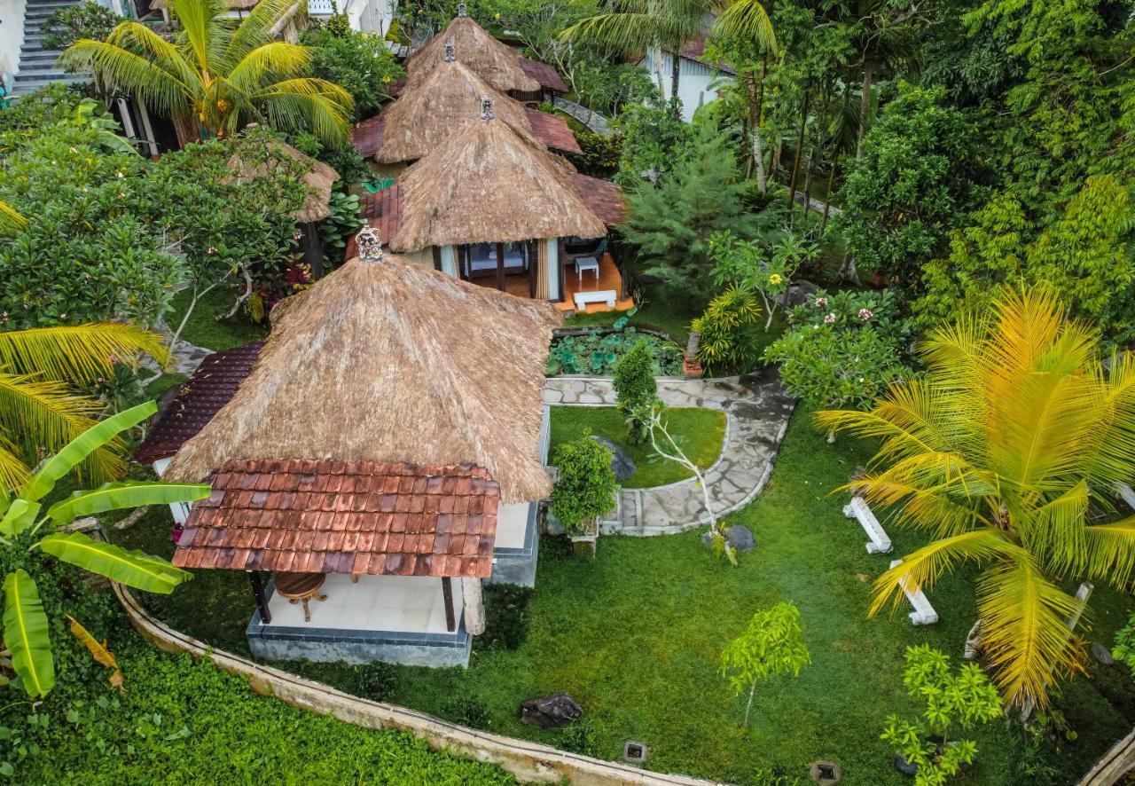 Ubud Sari Health Resort Exterior photo